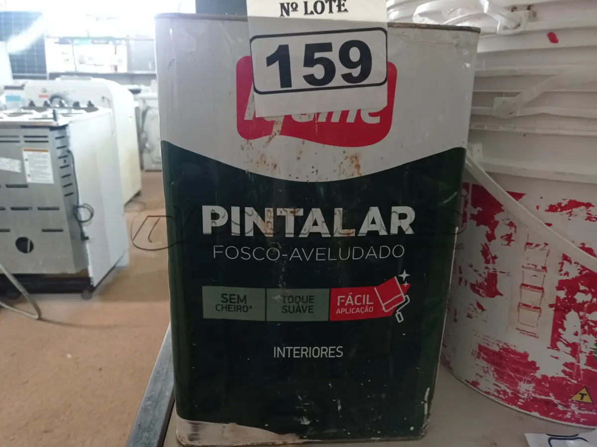 LOTE 159 - 01 LATA DE TINTA IQUINE PINTALAR 18L FOSCO AVELUDADO NA COR PEROLA. (NO ESTADO) ATENÇÃO! FAZER A VISITAÇÃO ANTES DE ARREMATAR, NÃO SABEMOS SE FUNCIONA. LEILÃO NÃO TEM GARANTIA E NEM DEVOLUÇÃO, SUJEITO A POSSÍVEIS AVARIAS VISÍVEIS/OCULTAS E/OU AUSÊNCIA DE COMPONENTES.