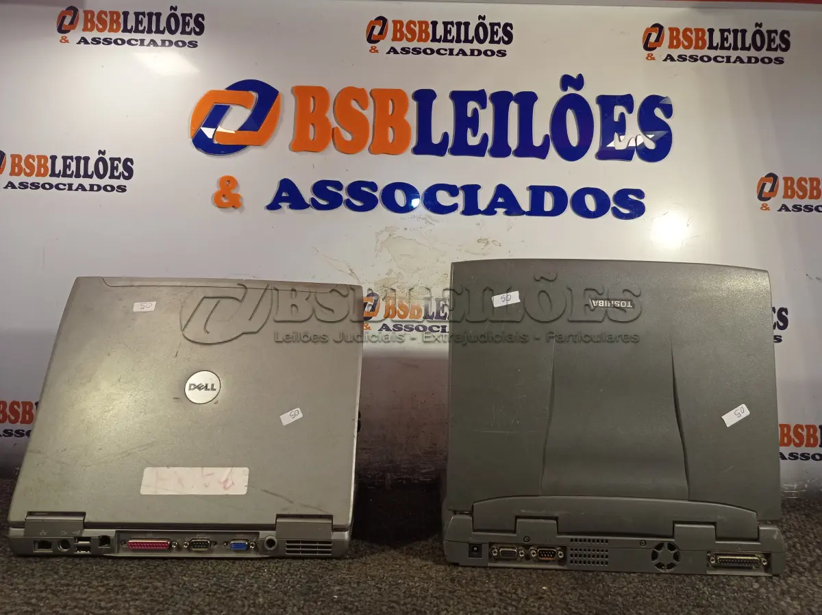 LOTE 319 - 02 NOTEBOOK’S MARCAS E MODELOS DIVERSOS. (NO ESTADO) ATENÇÃO! FAZER A VISITAÇÃO ANTES DE ARREMATAR, NÃO SABEMOS SE FUNCIONA. LEILÃO NÃO TEM GARANTIA E NEM DEVOLUÇÃO, SUJEITO A POSSÍVEIS AVARIAS VISÍVEIS/OCULTAS E/OU AUSÊNCIA DE COMPONENTES.