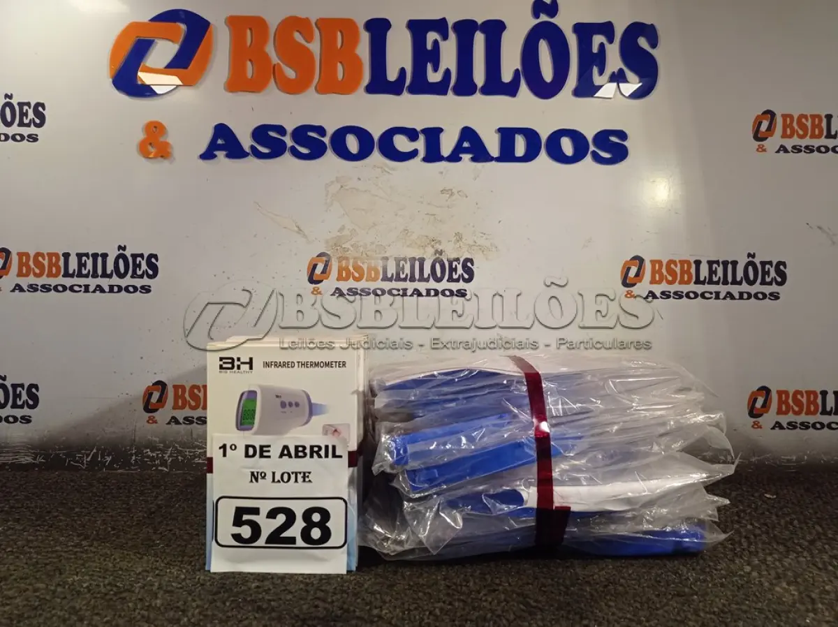 LOTE 528 - 10 MÁSCARAS DE PROTEÇÃO E 05 TERMÔMETROS DIGITAIS. (NO ESTADO) ATENÇÃO! FAZER A VISITAÇÃO ANTES DE ARREMATAR, NÃO SABEMOS SE FUNCIONA. LEILÃO NÃO TEM GARANTIA E NEM DEVOLUÇÃO, SUJEITO A POSSÍVEIS AVARIAS VISÍVEIS/OCULTAS E/OU AUSÊNCIA DE COMPONENTES.