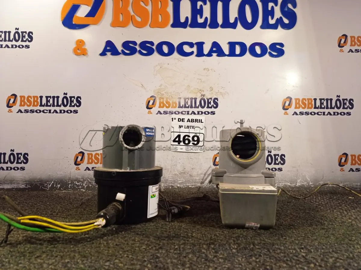 LOTE 469 - 02 AQUECEDORES PARA BANHEIRA DE HIDROMASSAGEM. (NO ESTADO) ATENÇÃO! FAZER A VISITAÇÃO ANTES DE ARREMATAR, NÃO SABEMOS SE FUNCIONA. LEILÃO NÃO TEM GARANTIA E NEM DEVOLUÇÃO, SUJEITO A POSSÍVEIS AVARIAS VISÍVEIS/OCULTAS E/OU AUSÊNCIA DE COMPONENTES.