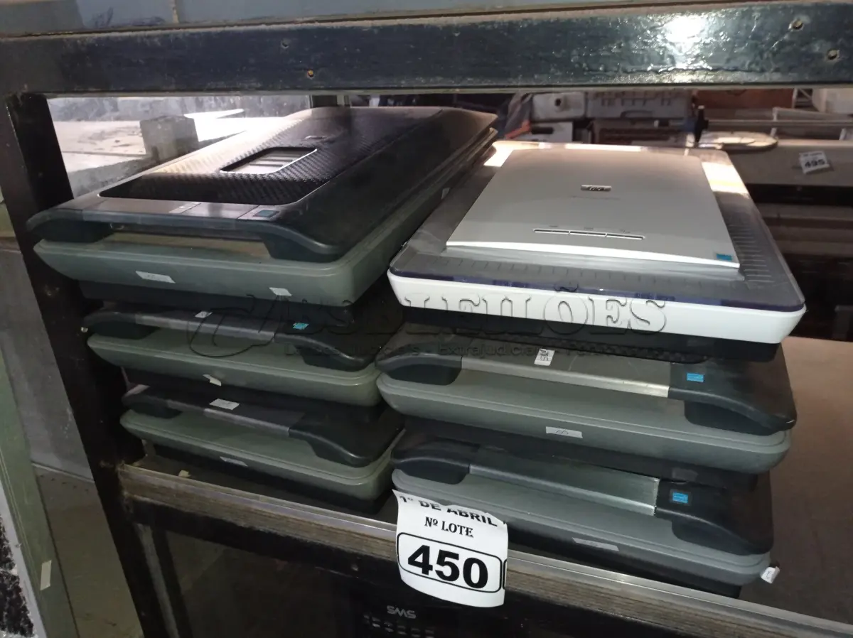 LOTE 450 - 06 SCANNERS MARCAS E MODELOS DIVERSOS. (NO ESTADO) ATENÇÃO! FAZER A VISITAÇÃO ANTES DE ARREMATAR, NÃO SABEMOS SE FUNCIONA. LEILÃO NÃO TEM GARANTIA E NEM DEVOLUÇÃO, SUJEITO A POSSÍVEIS AVARIAS VISÍVEIS/OCULTAS E/OU AUSÊNCIA DE COMPONENTES.