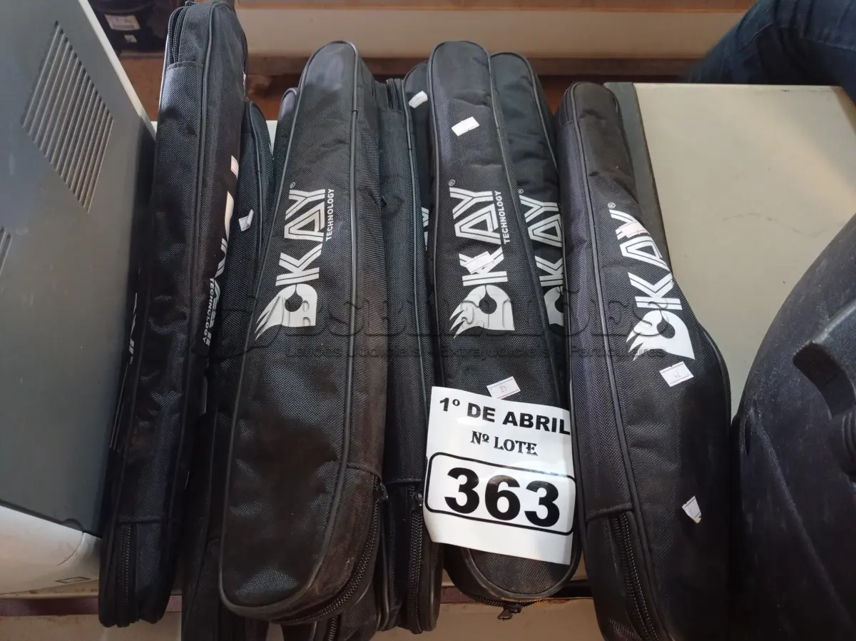 LOTE 363 - 10 DETECTORES DE METAIS. (NO ESTADO) ATENÇÃO! FAZER A VISITAÇÃO ANTES DE ARREMATAR, NÃO SABEMOS SE FUNCIONA. LEILÃO NÃO TEM GARANTIA E NEM DEVOLUÇÃO, SUJEITO A POSSÍVEIS AVARIAS VISÍVEIS/OCULTAS E/OU AUSÊNCIA DE COMPONENTES.