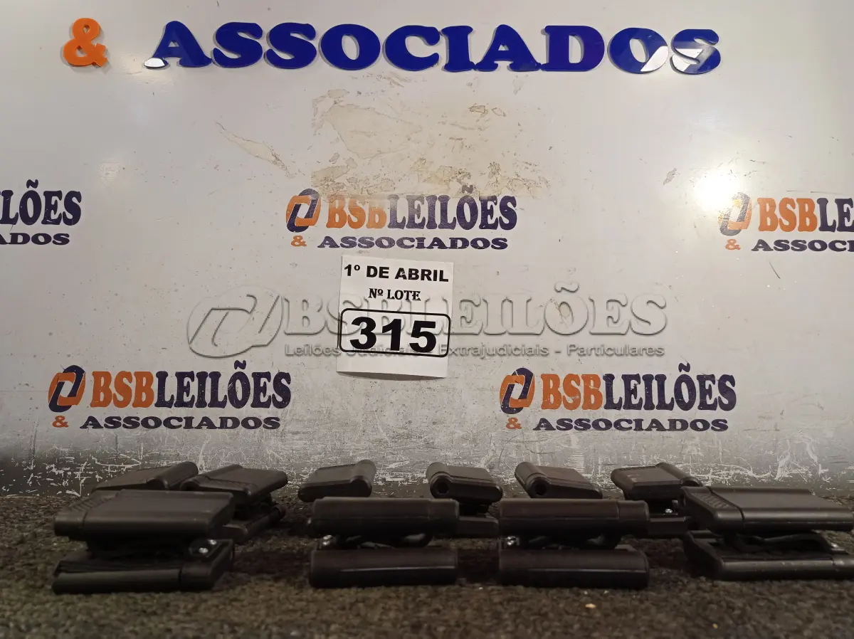 LOTE 315 - 20 KIT’S DE PONTEIRAS PARA PARAFUSADEIRA. (NO ESTADO) ATENÇÃO! FAZER A VISITAÇÃO ANTES DE ARREMATAR, NÃO SABEMOS SE FUNCIONA. LEILÃO NÃO TEM GARANTIA E NEM DEVOLUÇÃO, SUJEITO A POSSÍVEIS AVARIAS VISÍVEIS/OCULTAS E/OU AUSÊNCIA DE COMPONENTES.