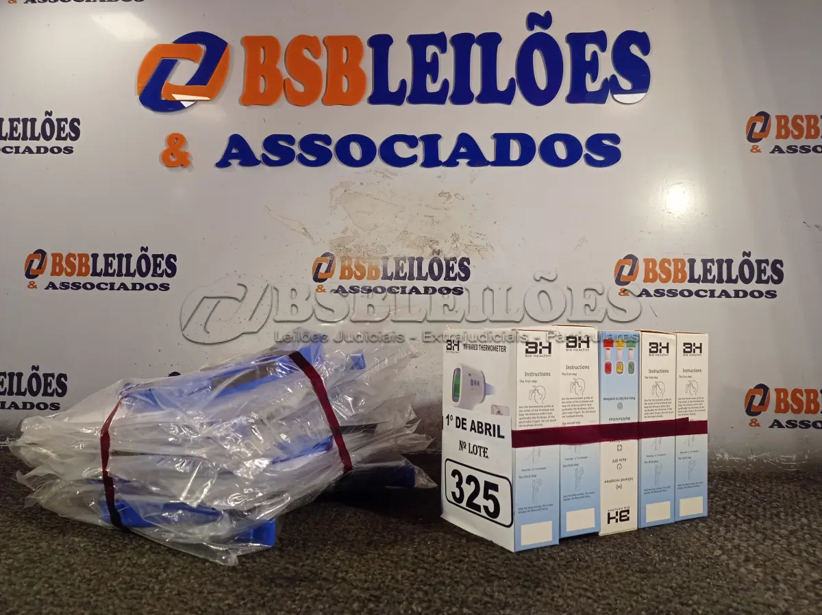 LOTE 325 - 10 MÁSCARAS DE PROTEÇÃO E 05 TERMÔMETROS DIGITAIS. (NO ESTADO) ATENÇÃO! FAZER A VISITAÇÃO ANTES DE ARREMATAR, NÃO SABEMOS SE FUNCIONA. LEILÃO NÃO TEM GARANTIA E NEM DEVOLUÇÃO, SUJEITO A POSSÍVEIS AVARIAS VISÍVEIS/OCULTAS E/OU AUSÊNCIA DE COMPONENTES.