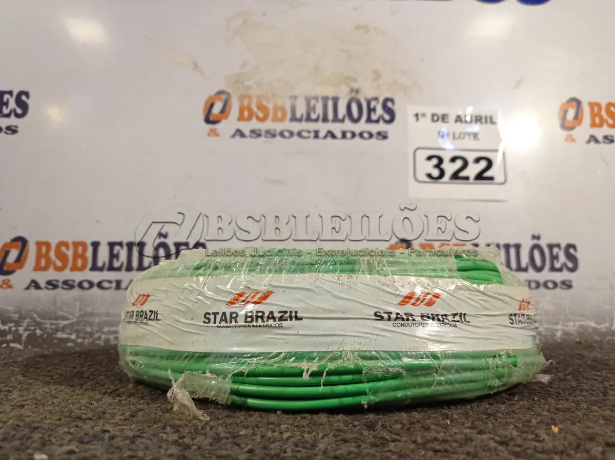 LOTE 322 - 01 ROLO DE CABO FLEXÍVEL 100M 4MM NA COR VERDE(NOVO). (NO ESTADO) ATENÇÃO! FAZER A VISITAÇÃO ANTES DE ARREMATAR, NÃO SABEMOS SE FUNCIONA. LEILÃO NÃO TEM GARANTIA E NEM DEVOLUÇÃO, SUJEITO A POSSÍVEIS AVARIAS VISÍVEIS/OCULTAS E/OU AUSÊNCIA DE COMPONENTES.