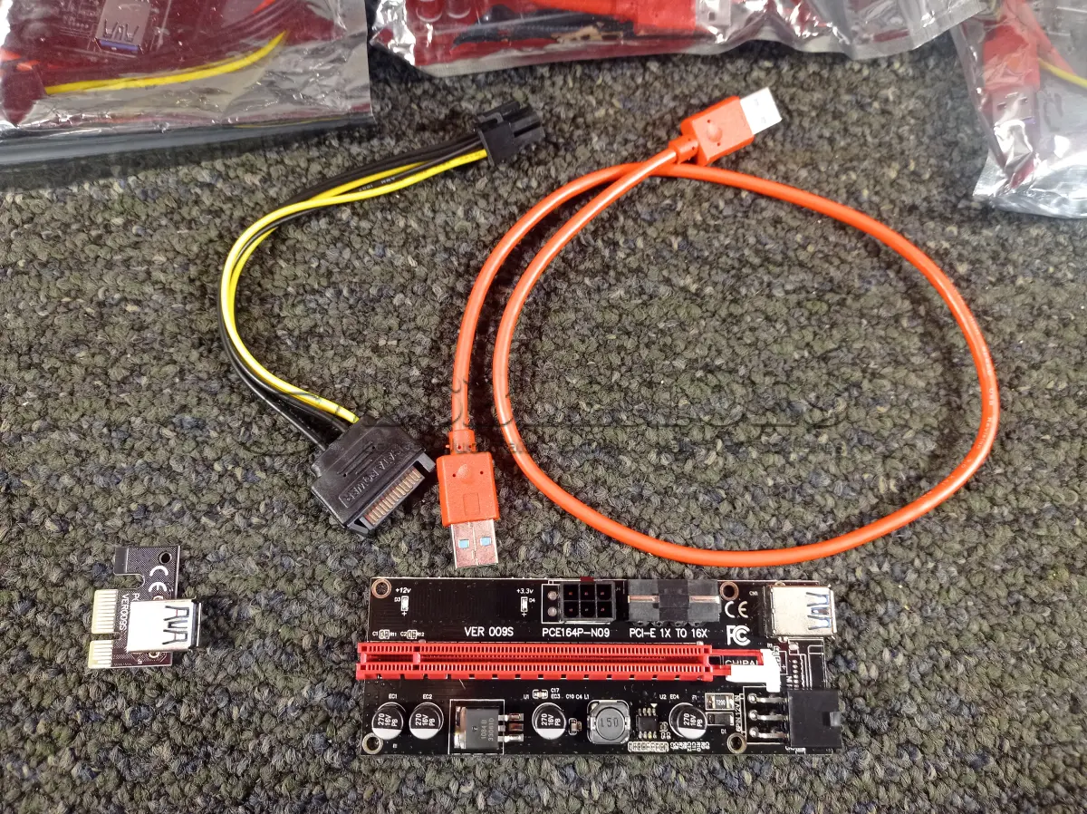 LOTE 453 - 01 LOTE COM VÁRIAS PLACAS PCI USB. (NO ESTADO) ATENÇÃO! FAZER A VISITAÇÃO ANTES DE ARREMATAR, NÃO SABEMOS SE FUNCIONA. LEILÃO NÃO TEM GARANTIA E NEM DEVOLUÇÃO, SUJEITO A POSSÍVEIS AVARIAS VISÍVEIS/OCULTAS E/OU AUSÊNCIA DE COMPONENTES.