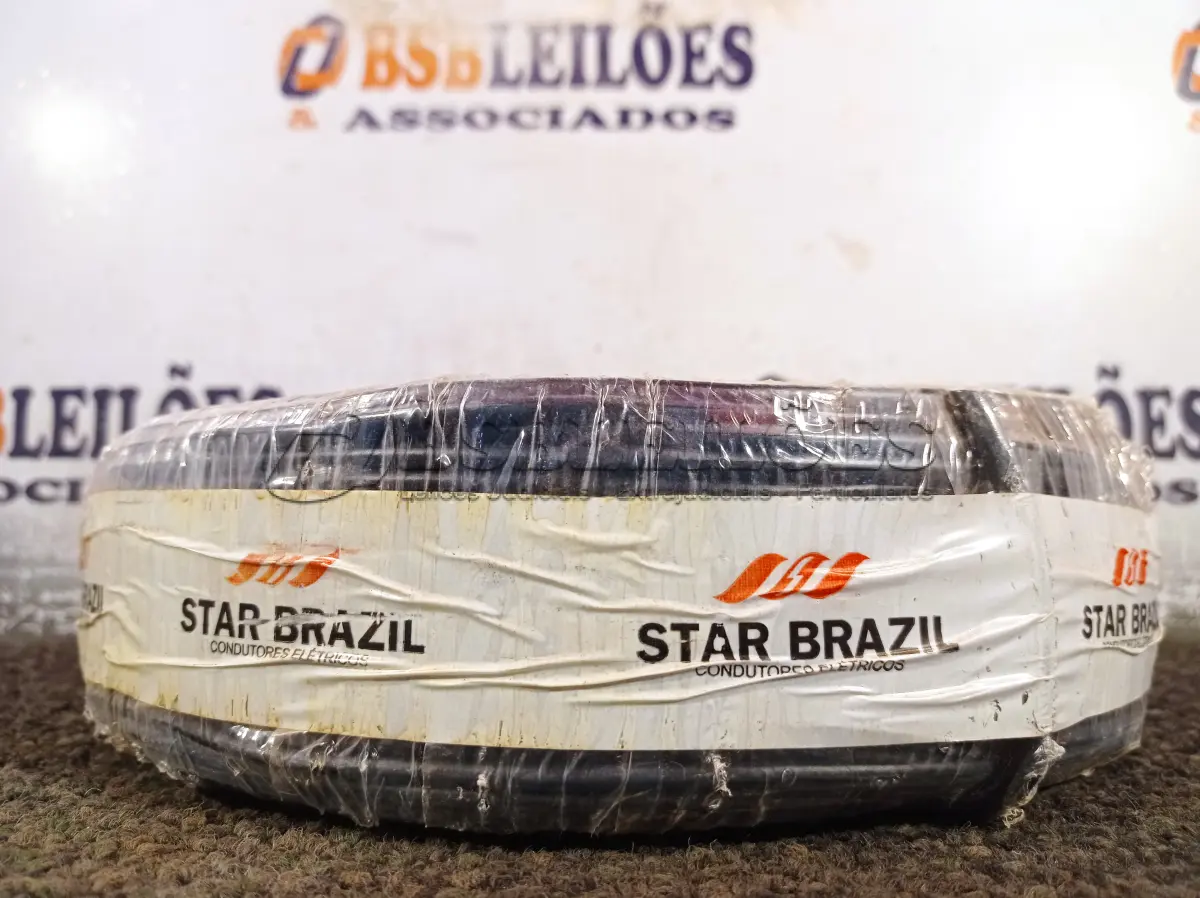 LOTE 420 - 01 ROLO DE CABO FLEXÍVEL 100M 4MM NA COR PRETA(NOVO). (NO ESTADO) ATENÇÃO! FAZER A VISITAÇÃO ANTES DE ARREMATAR, NÃO SABEMOS SE FUNCIONA. LEILÃO NÃO TEM GARANTIA E NEM DEVOLUÇÃO, SUJEITO A POSSÍVEIS AVARIAS VISÍVEIS/OCULTAS E/OU AUSÊNCIA DE COMPONENTES.