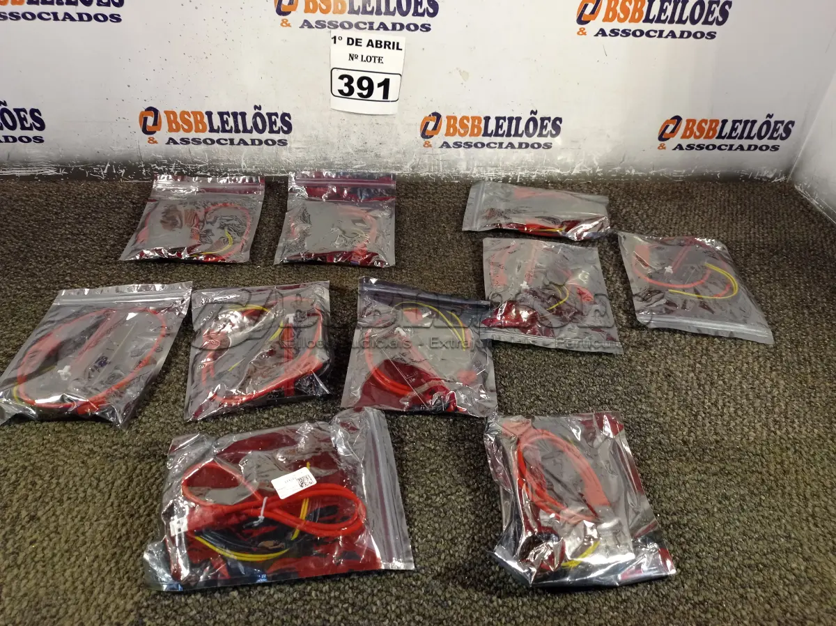 LOTE 391 - 01 LOTE COM VÁRIAS PLACAS PCI USB. (NO ESTADO) ATENÇÃO! FAZER A VISITAÇÃO ANTES DE ARREMATAR, NÃO SABEMOS SE FUNCIONA. LEILÃO NÃO TEM GARANTIA E NEM DEVOLUÇÃO, SUJEITO A POSSÍVEIS AVARIAS VISÍVEIS/OCULTAS E/OU AUSÊNCIA DE COMPONENTES.