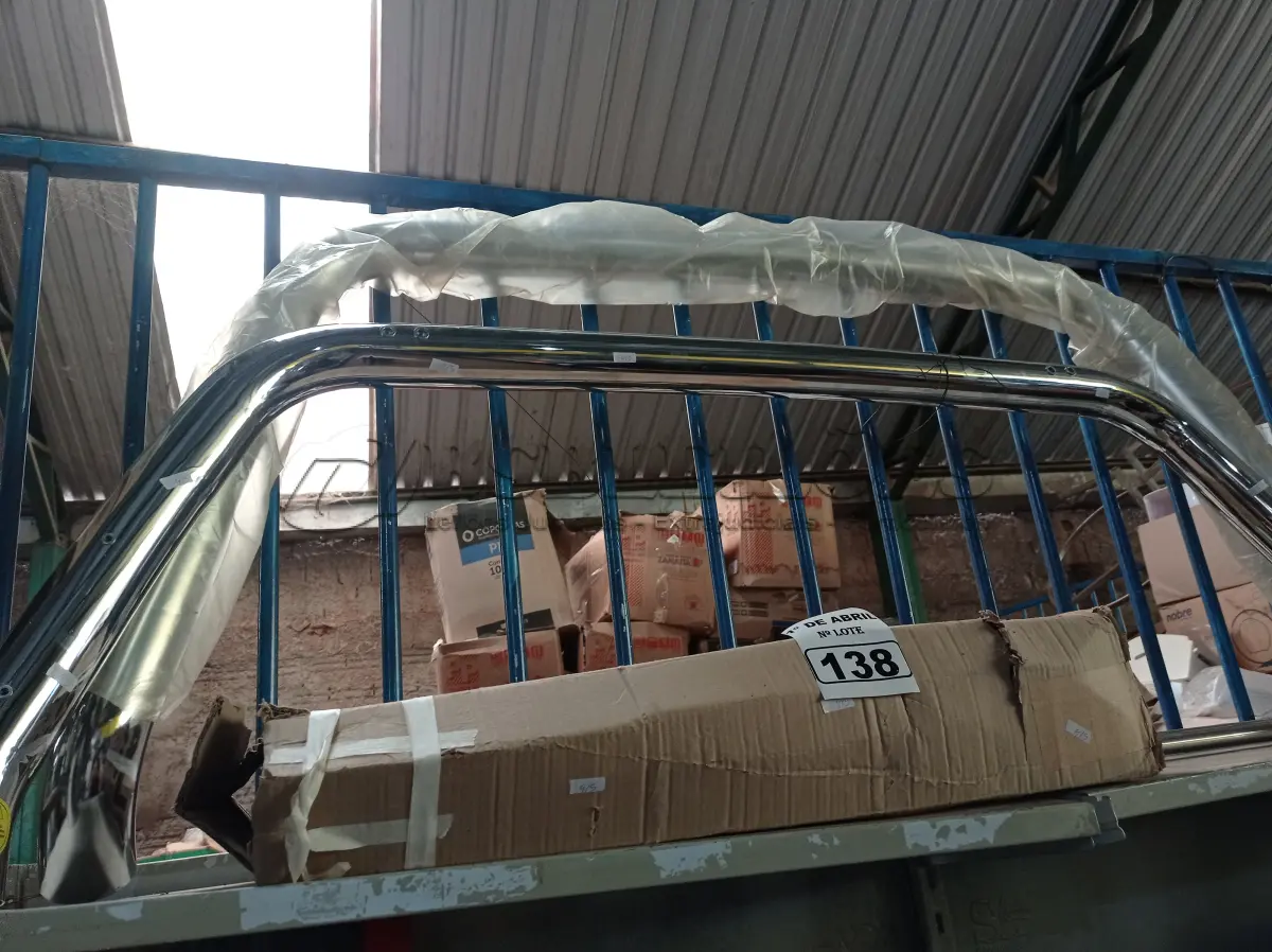 LOTE 138 - 02 SANTO ANTÔNIO. (NO ESTADO) ATENÇÃO! FAZER A VISITAÇÃO ANTES DE ARREMATAR, NÃO SABEMOS SE FUNCIONA. LEILÃO NÃO TEM GARANTIA E NEM DEVOLUÇÃO, SUJEITO A POSSÍVEIS AVARIAS VISÍVEIS/OCULTAS E/OU AUSÊNCIA DE COMPONENTES.