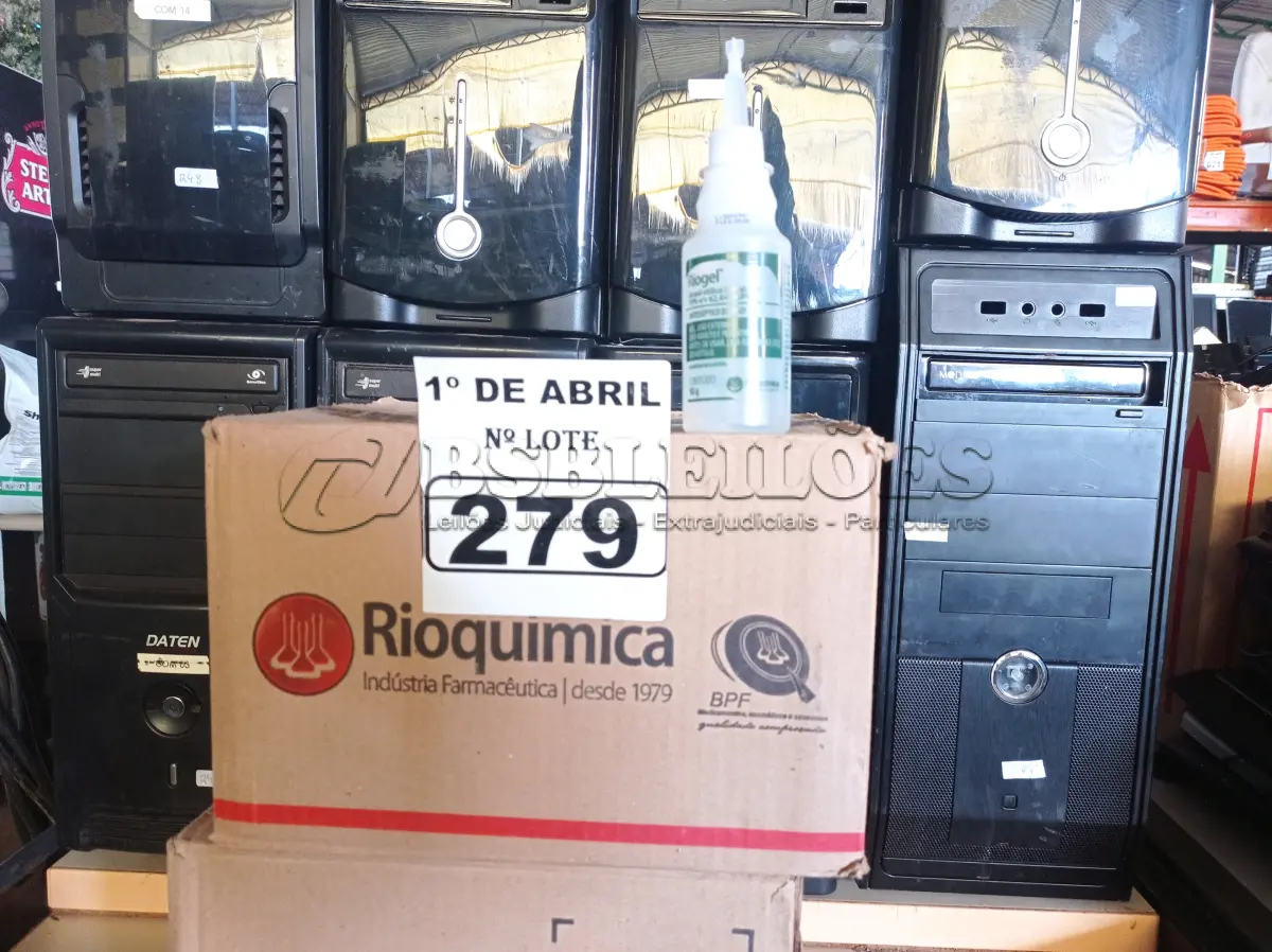 LOTE 279 - 02 CAIXAS COM BISNAGAS DE ÁLCOOL EM GEL 90G. (NO ESTADO) ATENÇÃO! FAZER A VISITAÇÃO ANTES DE ARREMATAR, NÃO SABEMOS SE FUNCIONA. LEILÃO NÃO TEM GARANTIA E NEM DEVOLUÇÃO, SUJEITO A POSSÍVEIS AVARIAS VISÍVEIS/OCULTAS E/OU AUSÊNCIA DE COMPONENTES.