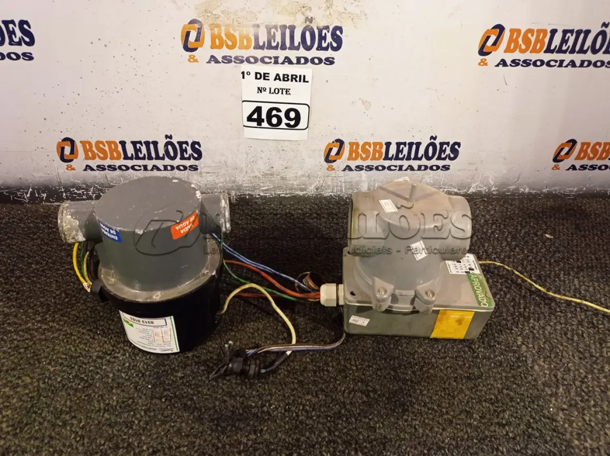 LOTE 469 - 02 AQUECEDORES PARA BANHEIRA DE HIDROMASSAGEM. (NO ESTADO) ATENÇÃO! FAZER A VISITAÇÃO ANTES DE ARREMATAR, NÃO SABEMOS SE FUNCIONA. LEILÃO NÃO TEM GARANTIA E NEM DEVOLUÇÃO, SUJEITO A POSSÍVEIS AVARIAS VISÍVEIS/OCULTAS E/OU AUSÊNCIA DE COMPONENTES.