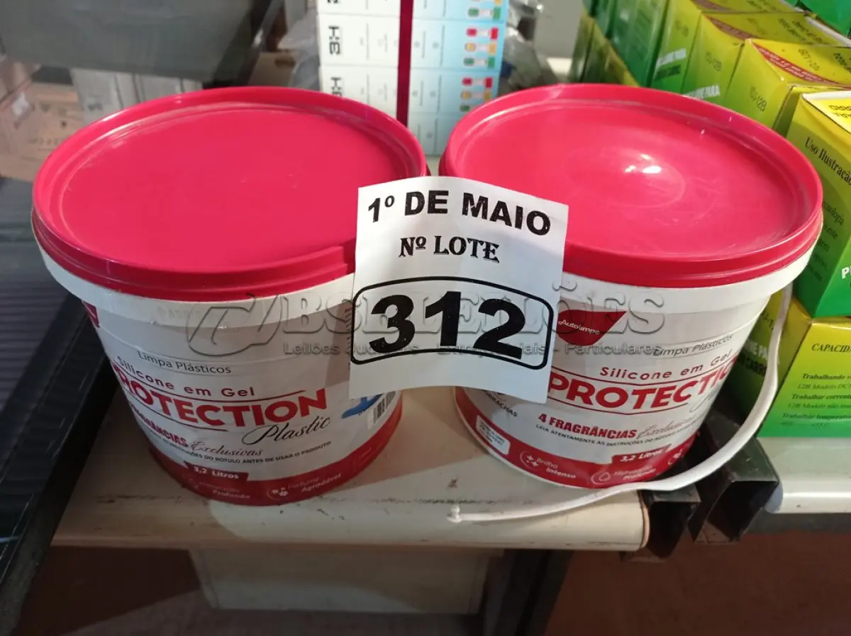 LOTE 312 - 02 BALDES DE SILICONE EM GEL 3.2L (NO ESTADO) ATENÇÃO! FAZER A VISITAÇÃO ANTES DE ARREMATAR, NÃO SABEMOS SE FUNCIONA. LEILÃO NÃO TEM GARANTIA E NEM DEVOLUÇÃO, SUJEITO A POSSÍVEIS AVARIAS VISÍVEIS/OCULTAS E/OU AUSÊNCIA DE COMPONENTES.
