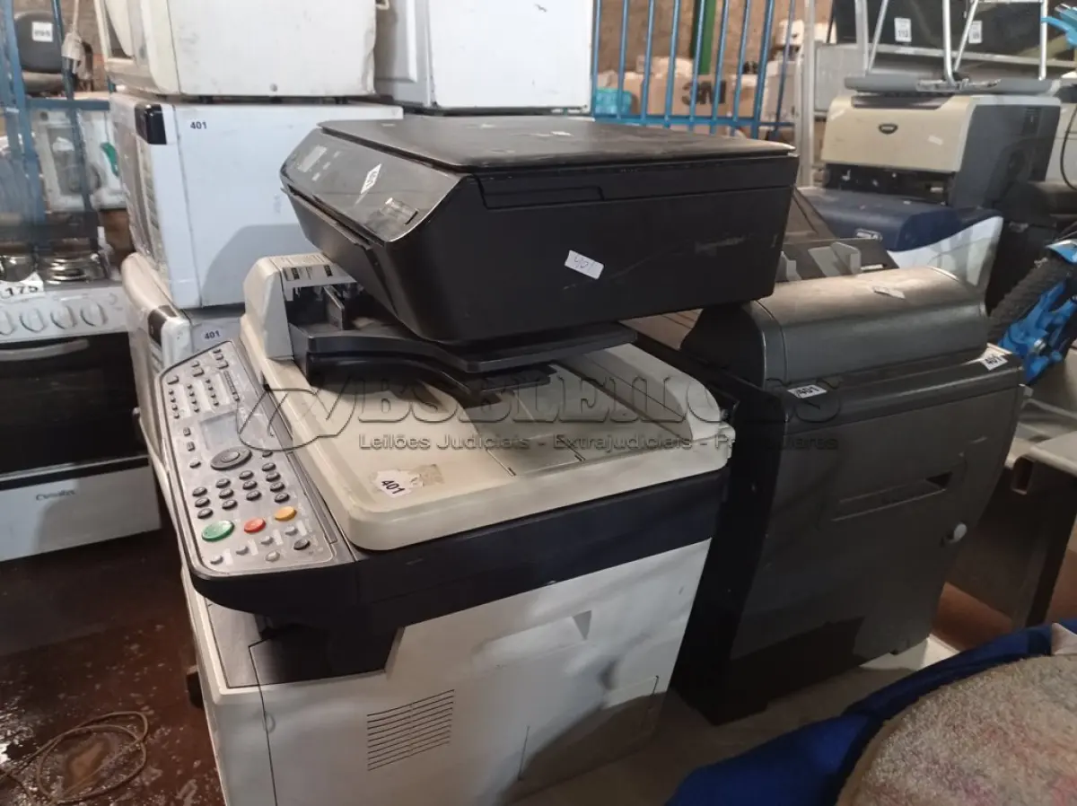 LOTE 177 - 03 IMPRESSORAS MARCAS E MODELOS DIVERSOS. (NO ESTADO) ATENÇÃO! FAZER A VISITAÇÃO ANTES DE ARREMATAR, NÃO SABEMOS SE FUNCIONA. LEILÃO NÃO TEM GARANTIA E NEM DEVOLUÇÃO, SUJEITO A POSSÍVEIS AVARIAS VISÍVEIS/OCULTAS E/OU AUSÊNCIA DE COMPONENTES.