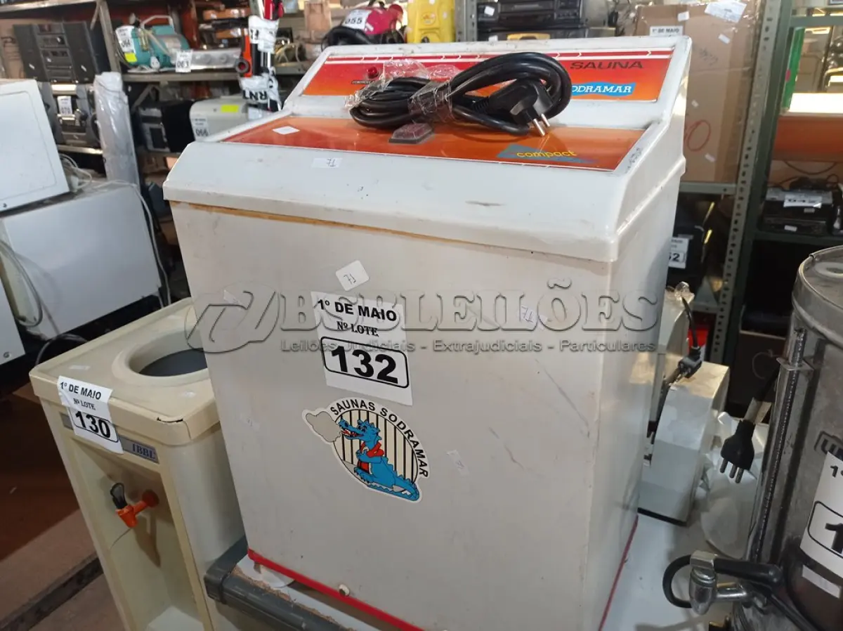 LOTE 132 - 01 SAUNA SOBRAMAR TRIFÁSICO 380V. (NO ESTADO) ATENÇÃO! FAZER A VISITAÇÃO ANTES DE ARREMATAR, NÃO SABEMOS SE FUNCIONA. LEILÃO NÃO TEM GARANTIA E NEM DEVOLUÇÃO, SUJEITO A POSSÍVEIS AVARIAS VISÍVEIS/OCULTAS E/OU AUSÊNCIA DE COMPONENTES.