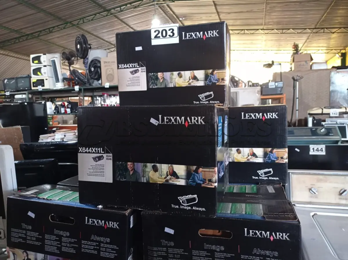 LOTE 203 - 15 TONNER MARCAS LEXMARK MODELO X644X11L. (NO ESTADO) ATENÇÃO! FAZER A VISITAÇÃO ANTES DE ARREMATAR, NÃO SABEMOS SE FUNCIONA. LEILÃO NÃO TEM GARANTIA E NEM DEVOLUÇÃO, SUJEITO A POSSÍVEIS AVARIAS VISÍVEIS/OCULTAS E/OU AUSÊNCIA DE COMPONENTES.