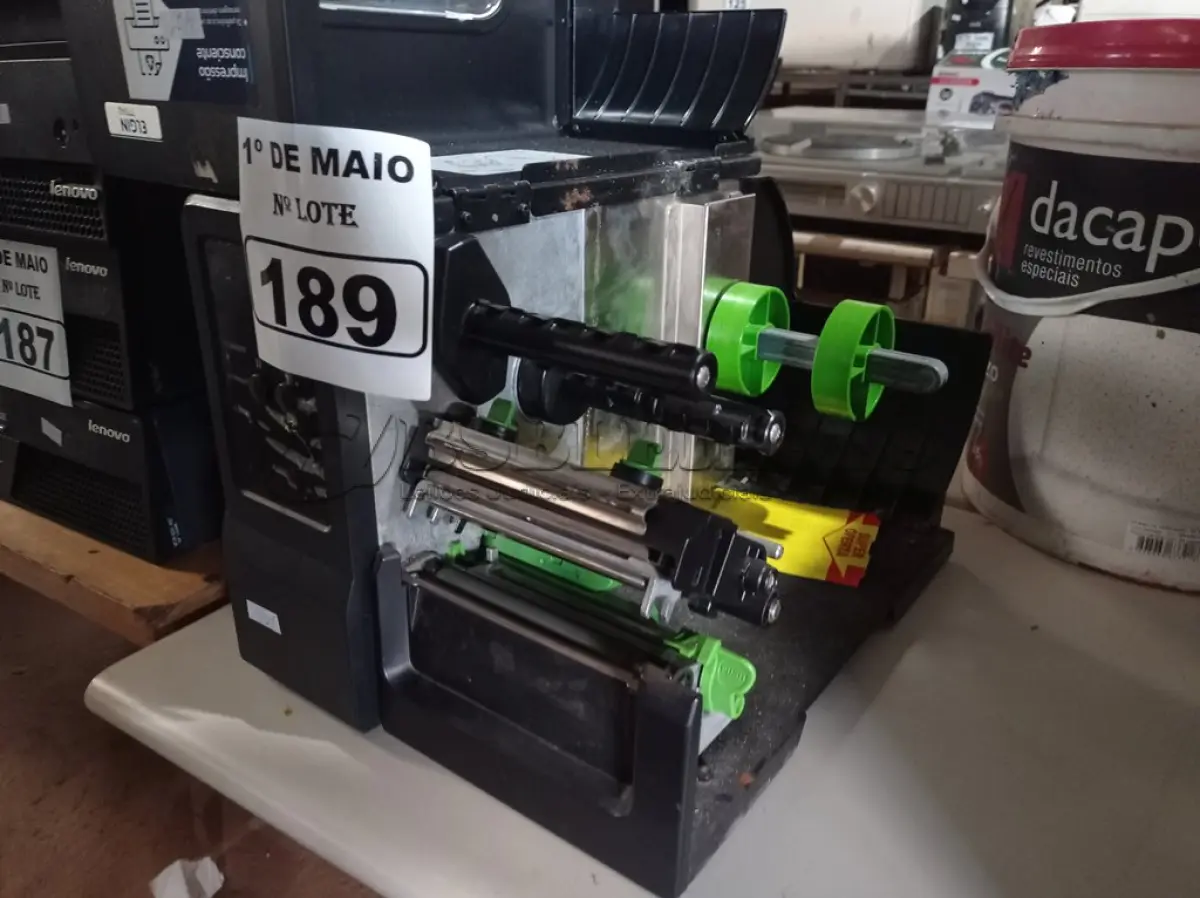 LOTE 189 - 01 IMPRESSORA DE ETIQUETAS MARCA ELGIN. (NO ESTADO) ATENÇÃO! FAZER A VISITAÇÃO ANTES DE ARREMATAR, NÃO SABEMOS SE FUNCIONA. LEILÃO NÃO TEM GARANTIA E NEM DEVOLUÇÃO, SUJEITO A POSSÍVEIS AVARIAS VISÍVEIS/OCULTAS E/OU AUSÊNCIA DE COMPONENTES.