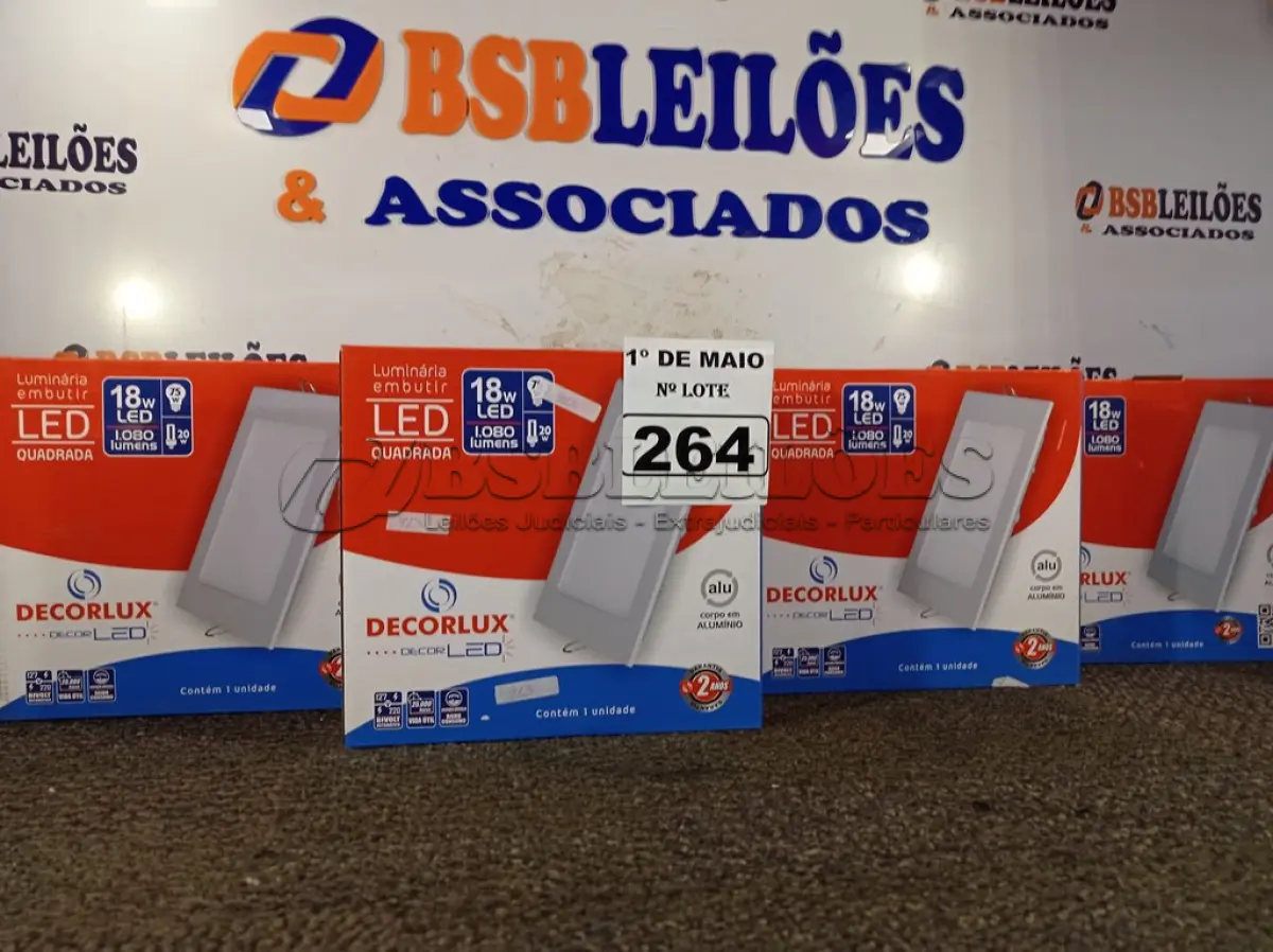 LOTE 264 - 04 LUMINÁRIAS DE LED EMBUTIR QUADRADA BIVOLT 18W 6500K DECORLUX.(NOVAS) (NO ESTADO)