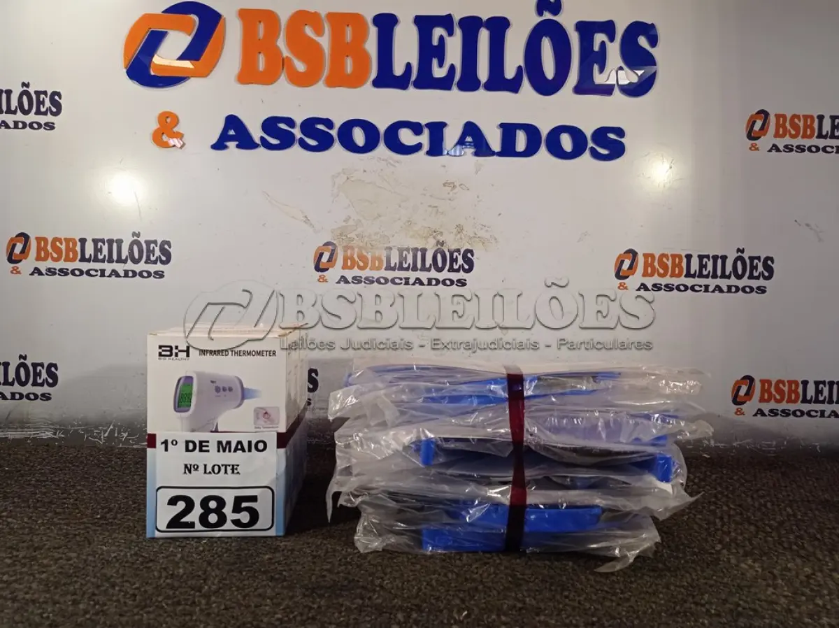 LOTE 285 - 10 MASCARAS DE PROTEÇÃO E 04 TERMÔMETROS DIGITAI. (NO ESTADO) ATENÇÃO! FAZER A VISITAÇÃO ANTES DE ARREMATAR, NÃO SABEMOS SE FUNCIONA. LEILÃO NÃO TEM GARANTIA E NEM DEVOLUÇÃO, SUJEITO A POSSÍVEIS AVARIAS VISÍVEIS/OCULTAS E/OU AUSÊNCIA DE COMPONENTES.