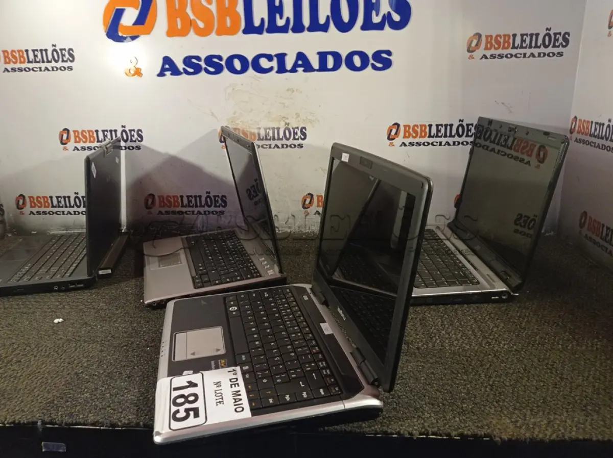 LOTE 185 - 04 NOTEBOOK’S MARCAS E MODELOS DIVERSOS PARA RETIRADA DE PEÇAS. (NO ESTADO) ATENÇÃO! FAZER A VISITAÇÃO ANTES DE ARREMATAR, NÃO SABEMOS SE FUNCIONA. LEILÃO NÃO TEM GARANTIA E NEM DEVOLUÇÃO, SUJEITO A POSSÍVEIS AVARIAS VISÍVEIS/OCULTAS E/OU AUSÊNCIA DE COMPONENTES.