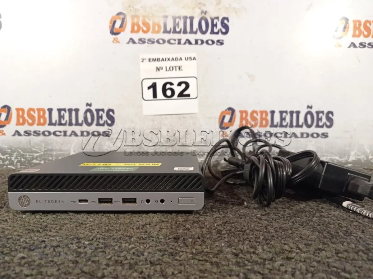 LOTE 162 - 01 CPU SEM MEMÓRIA E SEM HD COM CARREGADOR MARCA HP. (NO ESTADO) BD1048T