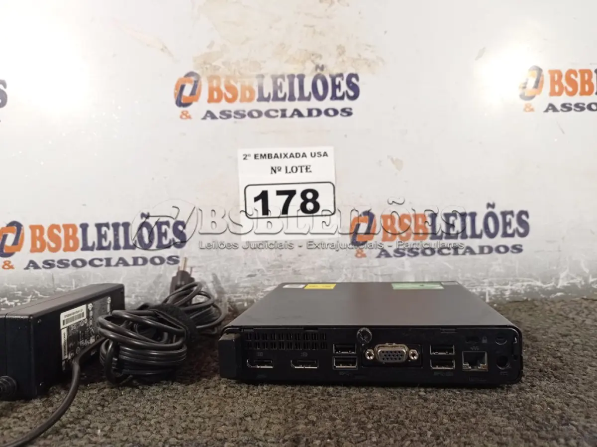 LOTE 178 - 01 CPU SEM MEMÓRIA E SEM HD COM CARREGADOR MARCA HP. (NO ESTADO) BD1773N