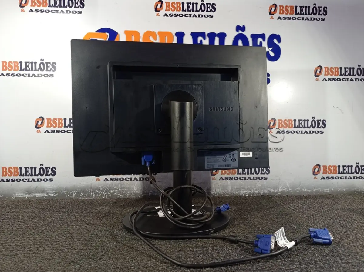 LOTE 094 - 01 MONITOR 22’’ MARCA SAMSUNG. (DISPLAY) (NO ESTADO) AV9699P