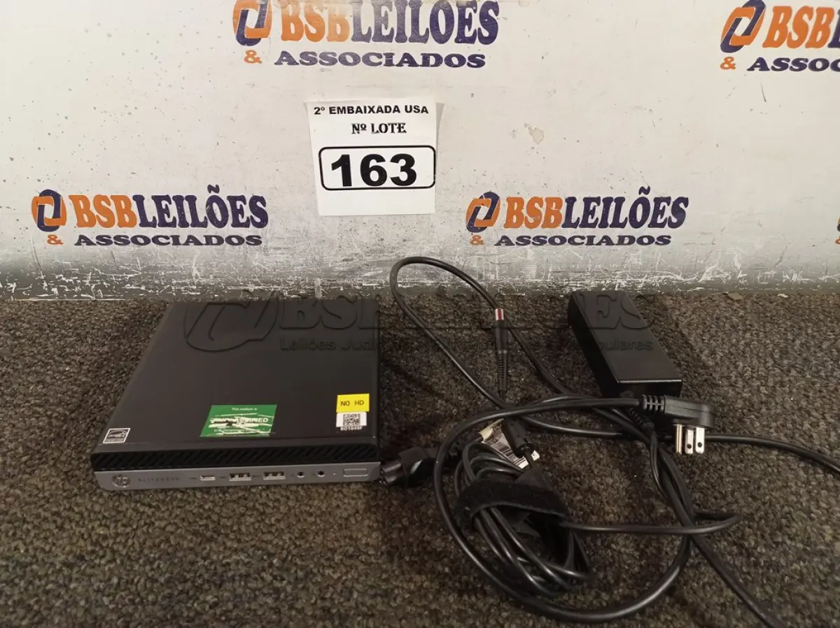 LOTE 163 - 01 CPU COM MEMÓRIA DE 16GB E SEM HD COM CARREGADOR MARCA HP. (NO ESTADO) BD1049F