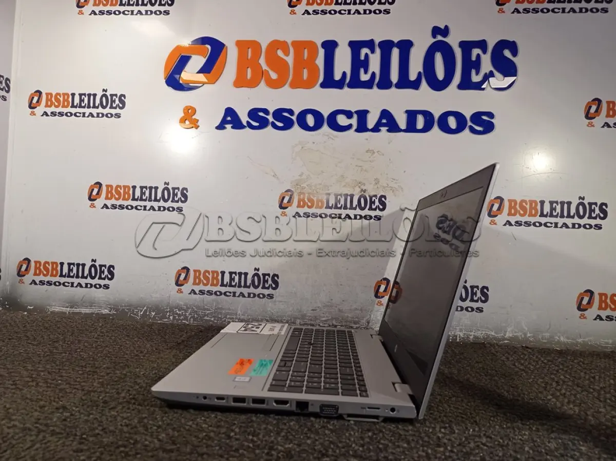 LOTE 254 - 01 NOTEBOOK HP I5 VPRO SEM MEMÓRIA, SEM HD E SEM FONTE. (NO ESTADO) BH1535H