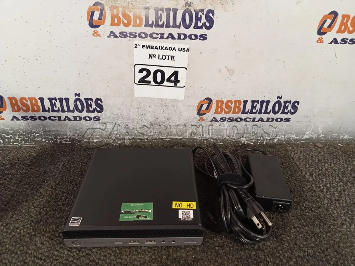 LOTE 204 - 01 CPU SEM MEMÓRIA DE 16GB E SEM HD COM CARREGADOR MARCA HP. (NO ESTADO) BD1786P
