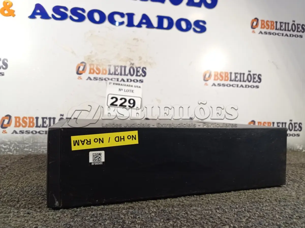 LOTE 229 - 01 CPU SEM MEMÓRIA E SEM HD MARCA HP. (NO ESTADO) BF8650C