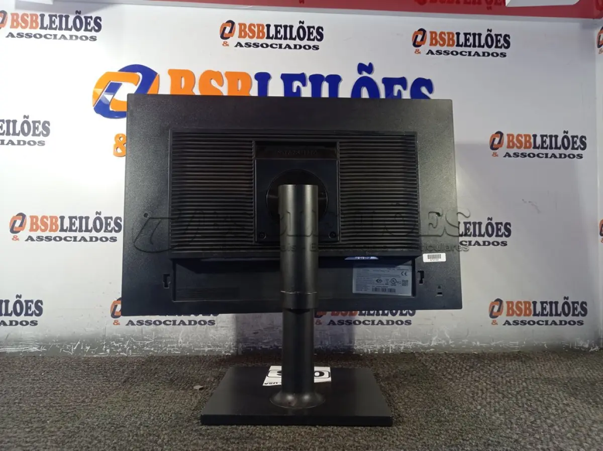 LOTE 036 - 01 MONITOR 22’’ MARCA SAMSUNG. (DISPLAY) (NO ESTADO) AV9466E