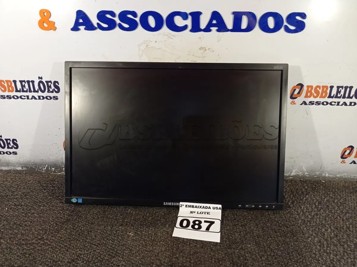 LOTE 087