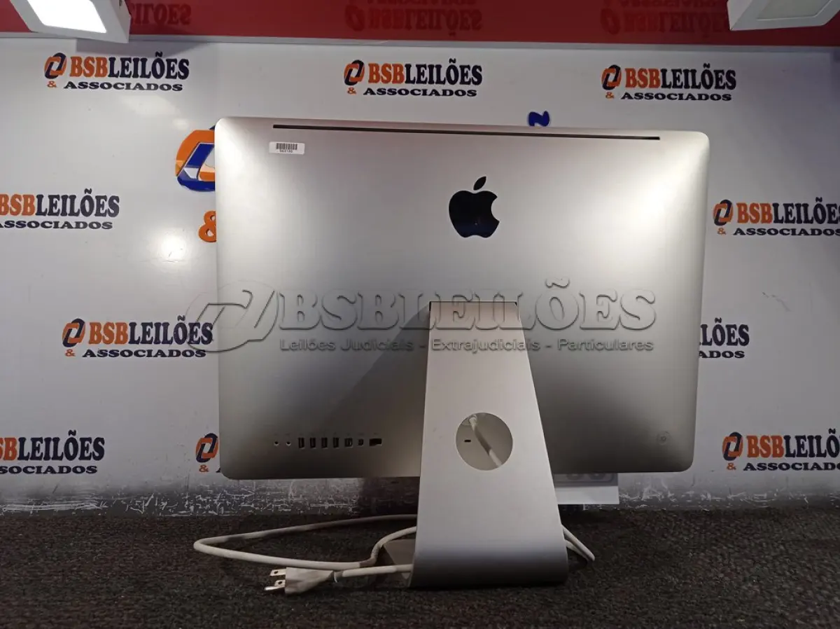 LOTE 061 - 01 IMAC MODELO A1311 COM CABO. (CPU-IMAC) (NO ESTADO) AV9548S
