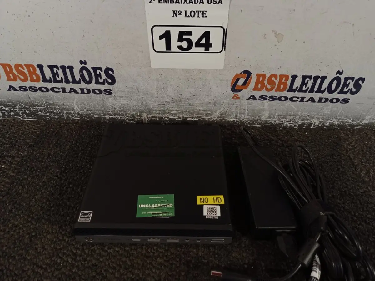 LOTE 154 - 01 CPU SEM MEMÓRIA E SEM HD COM CARREGADOR MARCA HP. (NO ESTADO) BD0979J