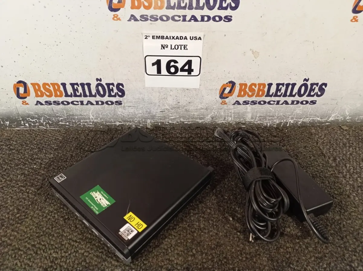 LOTE 164 - 01 CPU COM MEMÓRIA DE 16GB E SEM HD COM CARREGADOR MARCA HP. (NO ESTADO) BD1050M