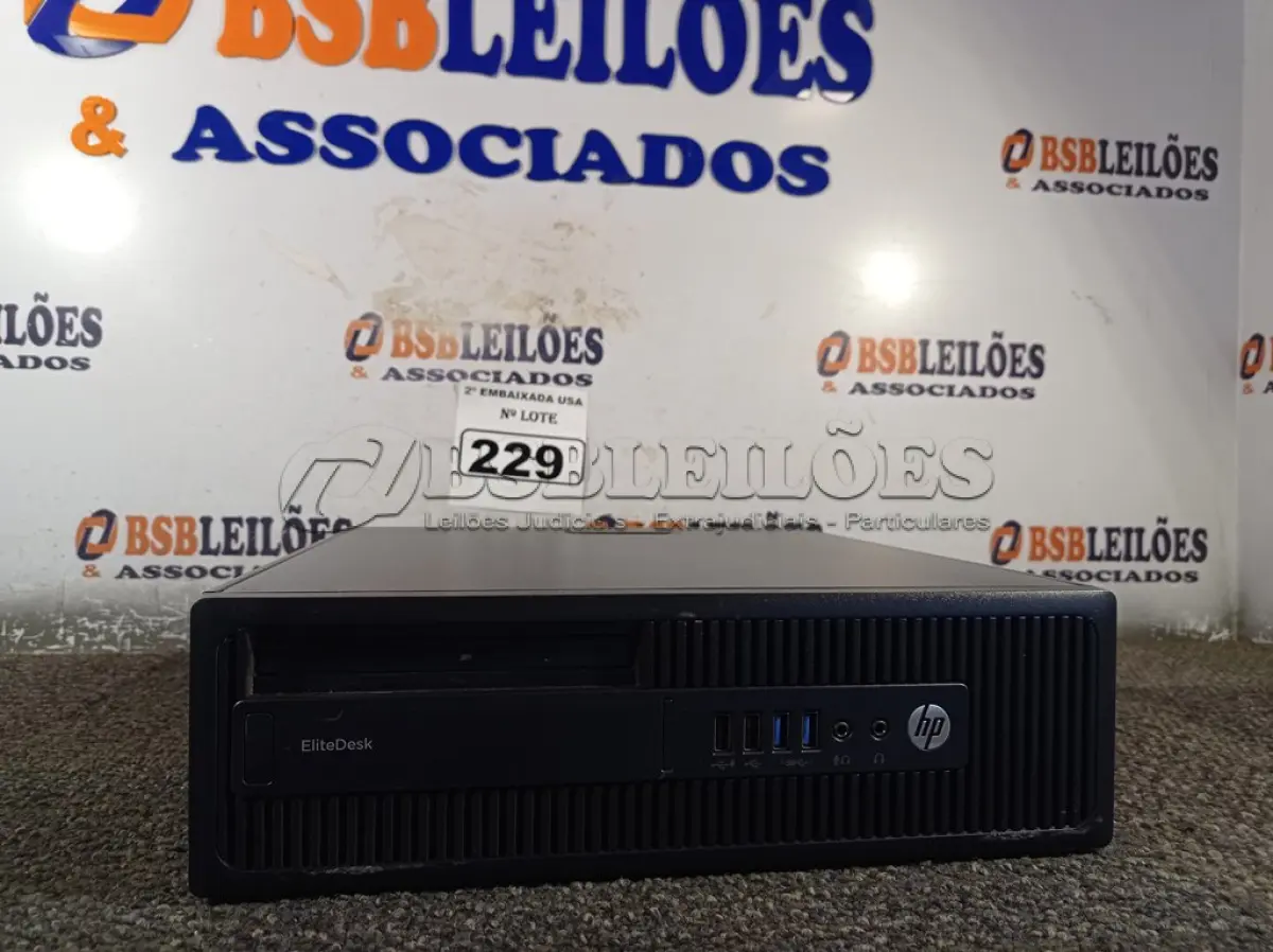 LOTE 229 - 01 CPU SEM MEMÓRIA E SEM HD MARCA HP. (NO ESTADO) BF8650C