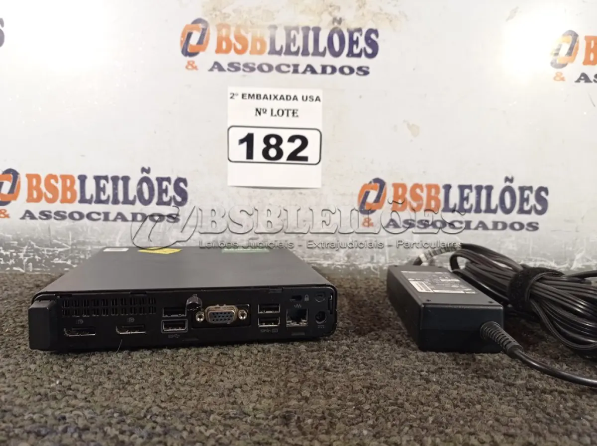 LOTE 182 - 01 CPU SEM MEMÓRIA E SEM HD COM CARREGADOR MARCA HP. (NO ESTADO) BD1774S