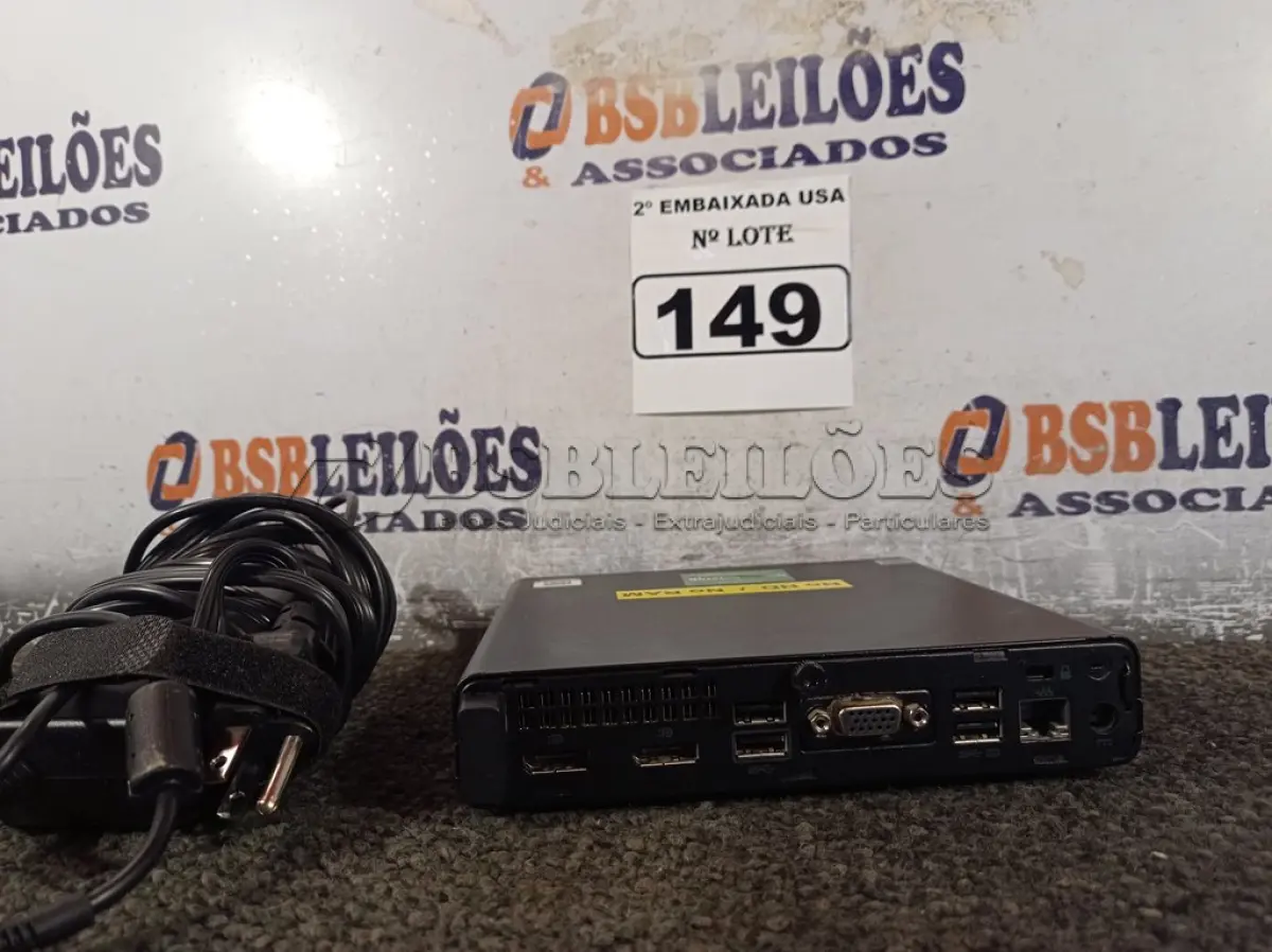 LOTE 149 - 01 CPU SEM MEMÓRIA E SEM HD COM CARREGADOR MARCA HP. (NO ESTADO) BD0962S