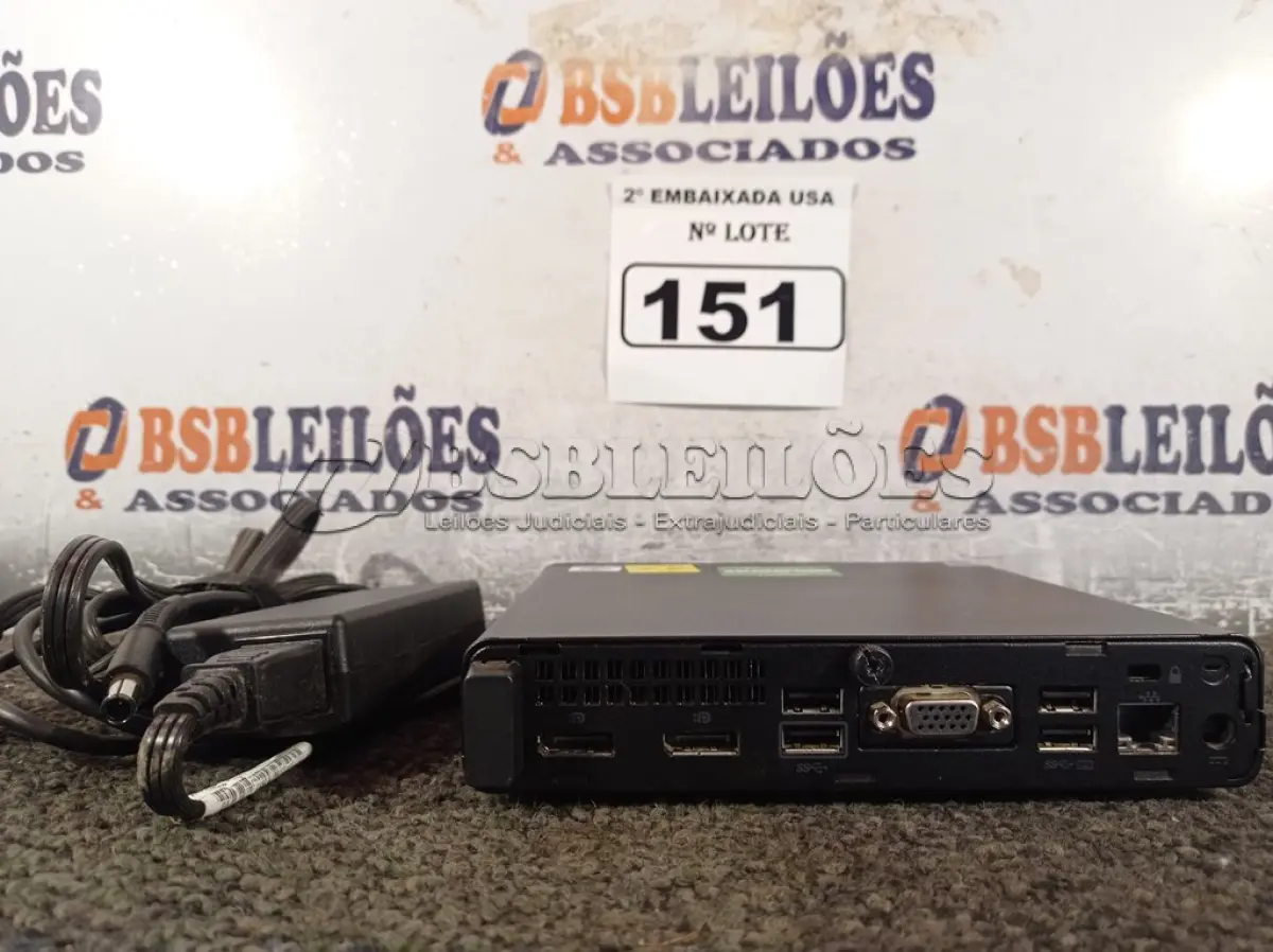 LOTE 151 - 01 CPU SEM MEMÓRIA E SEM HD COM CARREGADOR MARCA HP. (NO ESTADO) BD0962V