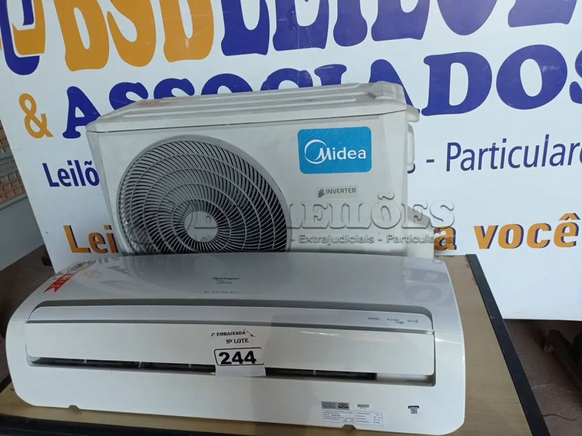 LOTE 244 - 01 AR CONDICIONADO INVERTER  18000BTUS MARCA SPRINGE WIFI. (NO ESTADO)BF8693W