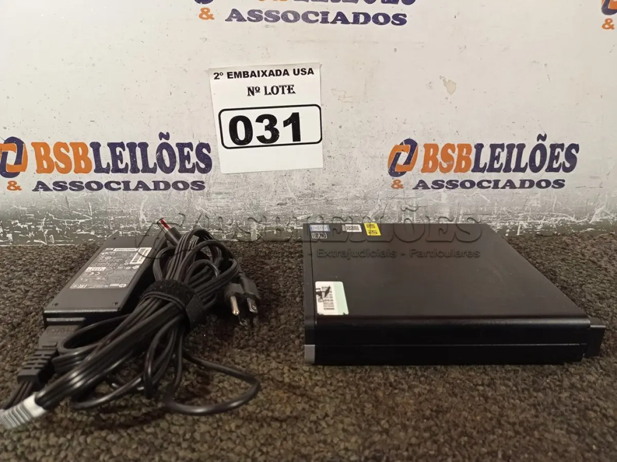 LOTE 031 - 01 CPU COM MEMÓRIA DE 16GB E SEM HD MARCA HP. (NO ESTADO) AV9458K