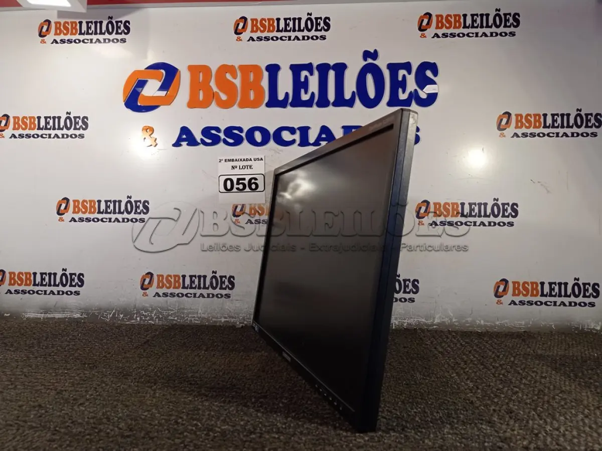 LOTE 056 - 01 MONITOR 22’’ MARCA SAMSUNG. (DISPLAY) (NO ESTADO) AV9495W