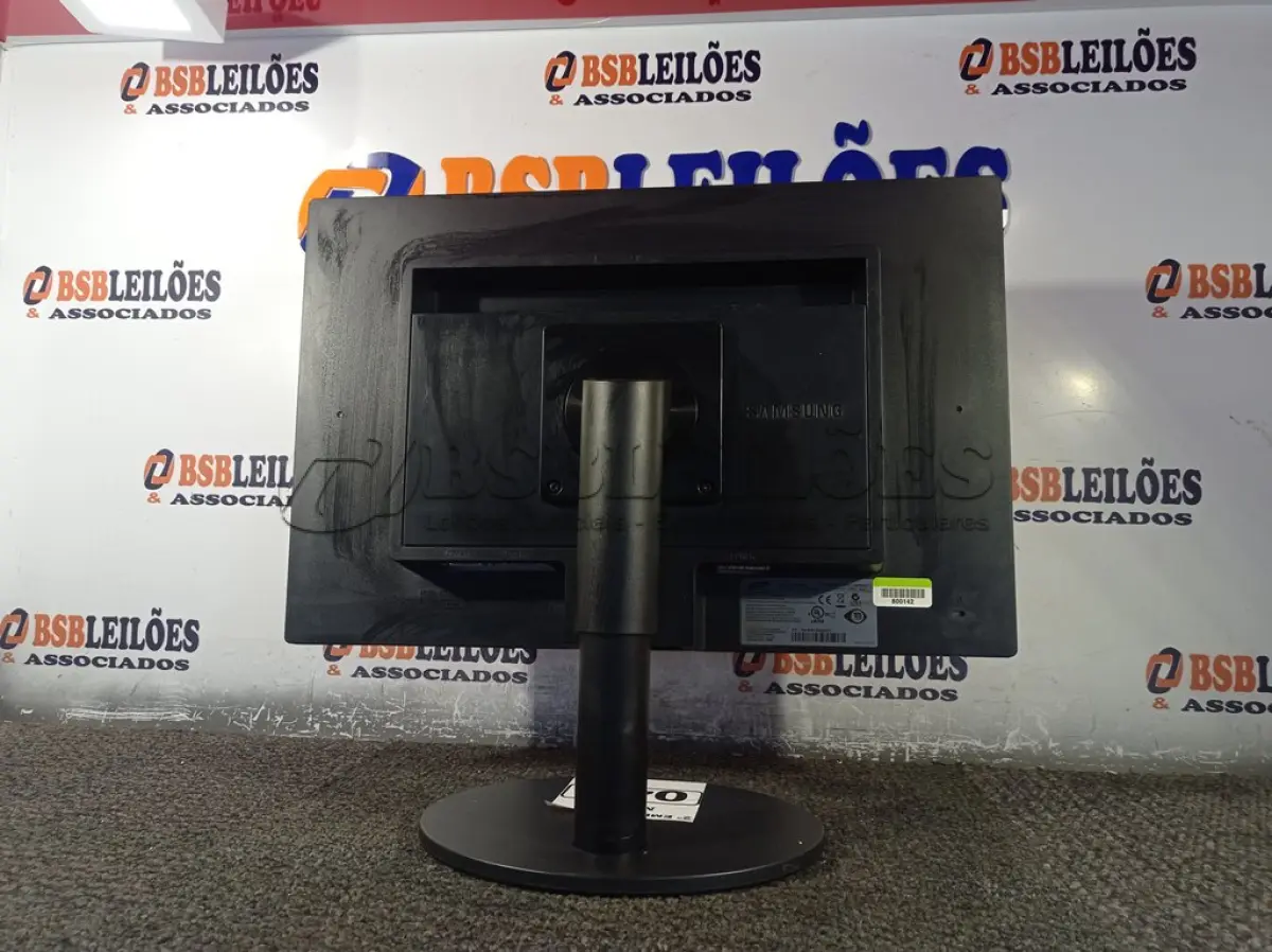 LOTE 041 - 01 MONITOR 22’’ MARCA SAMSUNG. (DISPLAY) (NO ESTADO) AV9475W