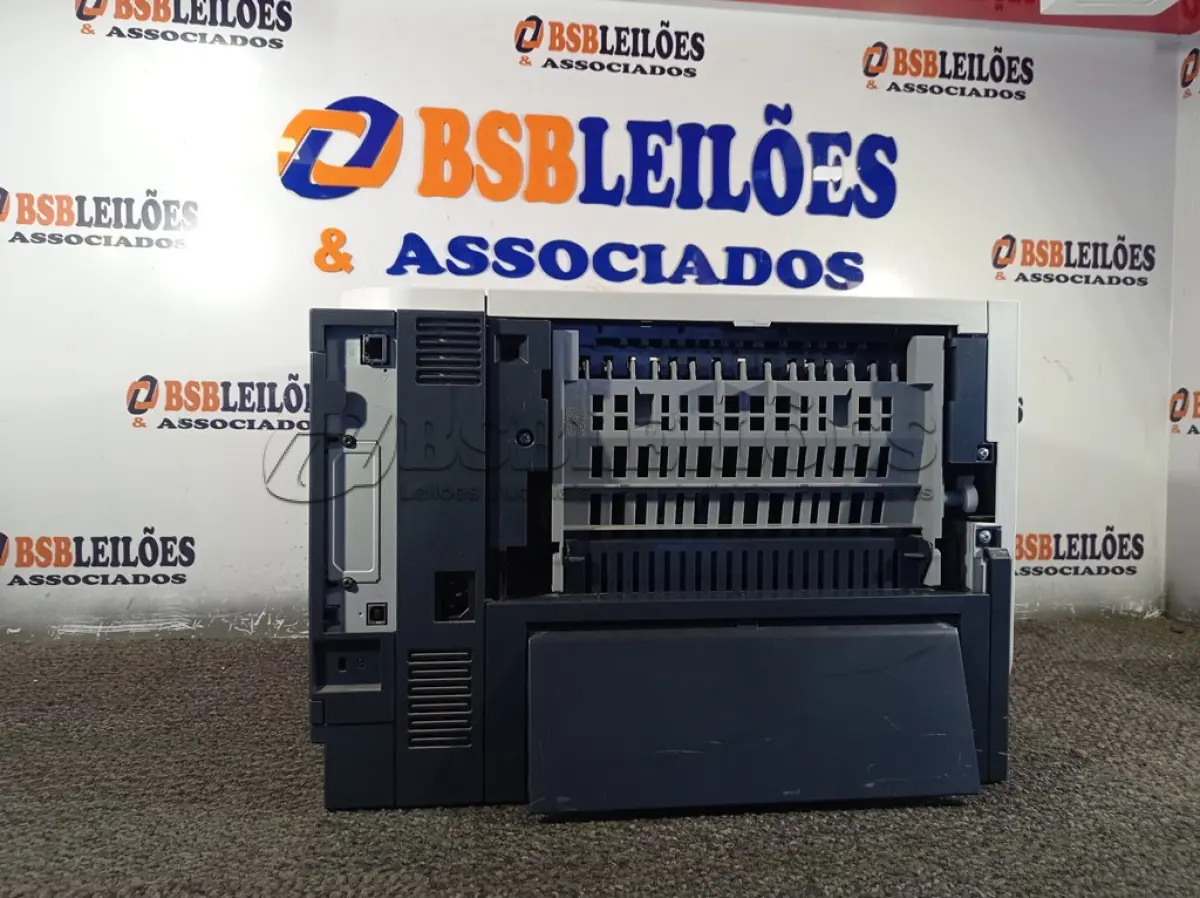 LOTE 053 - 01 IMPRESSORA LASERJET P3015. (PRINTER) (NO ESTADO) AV9487D