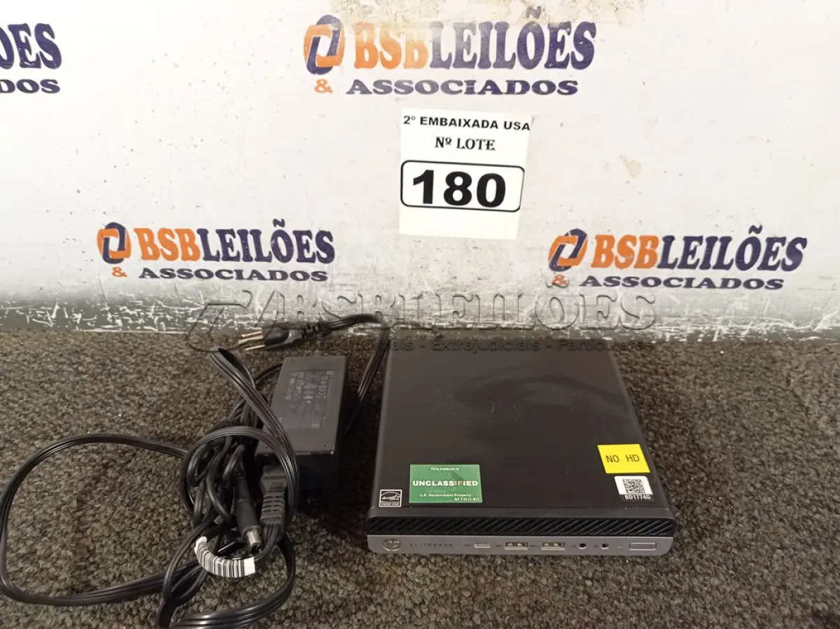 LOTE 180 - 01 CPU SEM MEMÓRIA E SEM HD COM CARREGADOR MARCA HP. (NO ESTADO) BD1774G