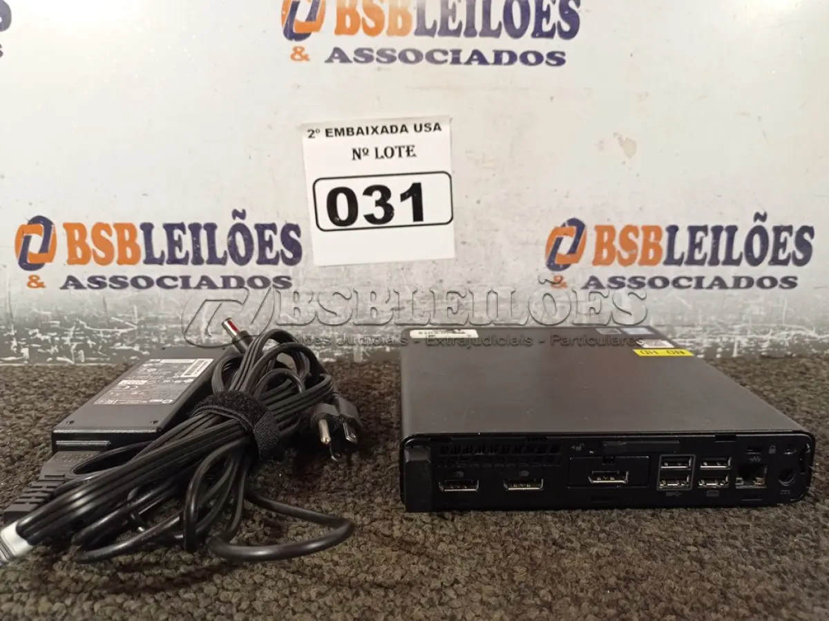 LOTE 031 - 01 CPU COM MEMÓRIA DE 16GB E SEM HD MARCA HP. (NO ESTADO) AV9458K