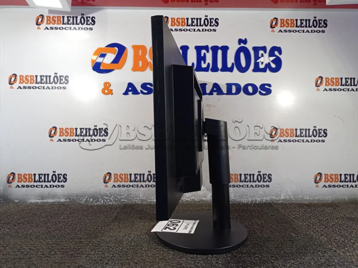 LOTE 062 - 01 MONITOR 22’’ MARCA SAMSUNG. (DISPLAY) (NO ESTADO) AV9548U