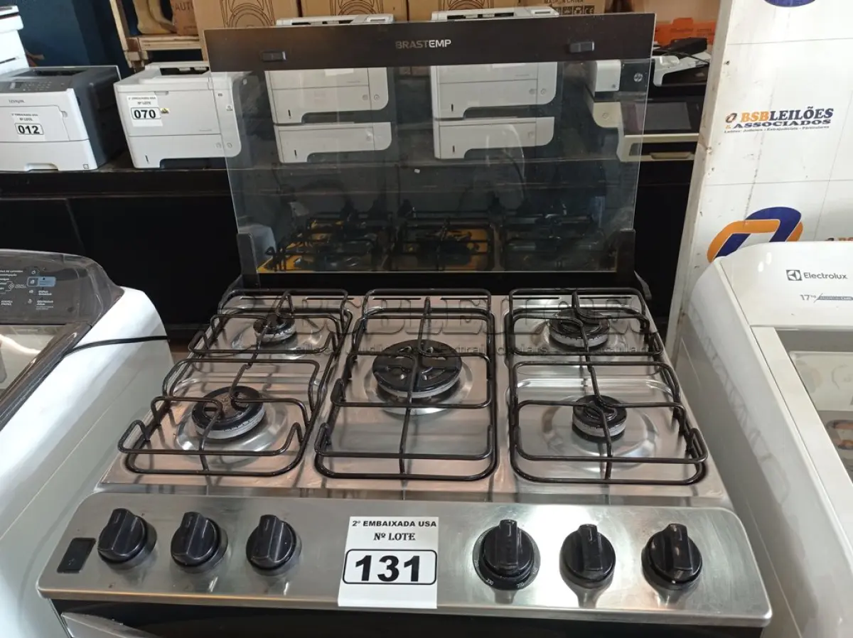 LOTE 131 - 01 FOGÃO 05 BOCAS MARCA BRASTEMP BIVOLT. (RANGE)(NO ESTADO)AV9956G