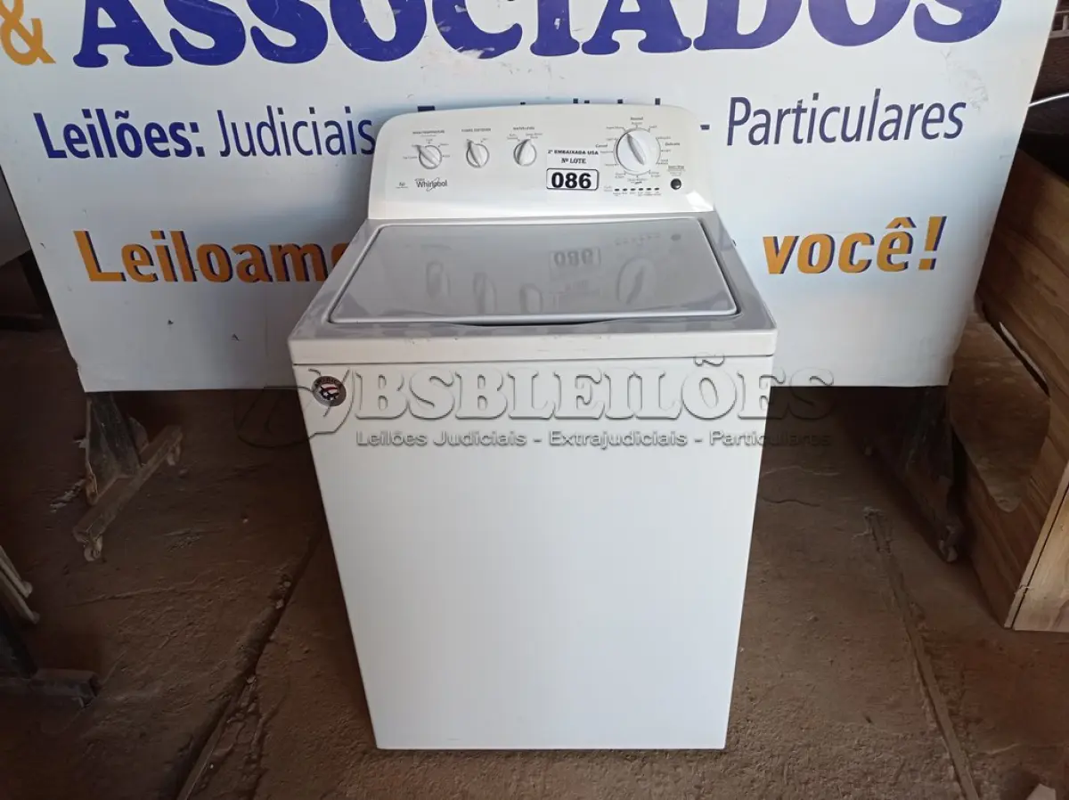 LOTE 086 - 01 SECADORA DE ROUPAS WHIRLPOOL 110V. (CLOSTHES DRYER) (NO ESTADO) AV9629W