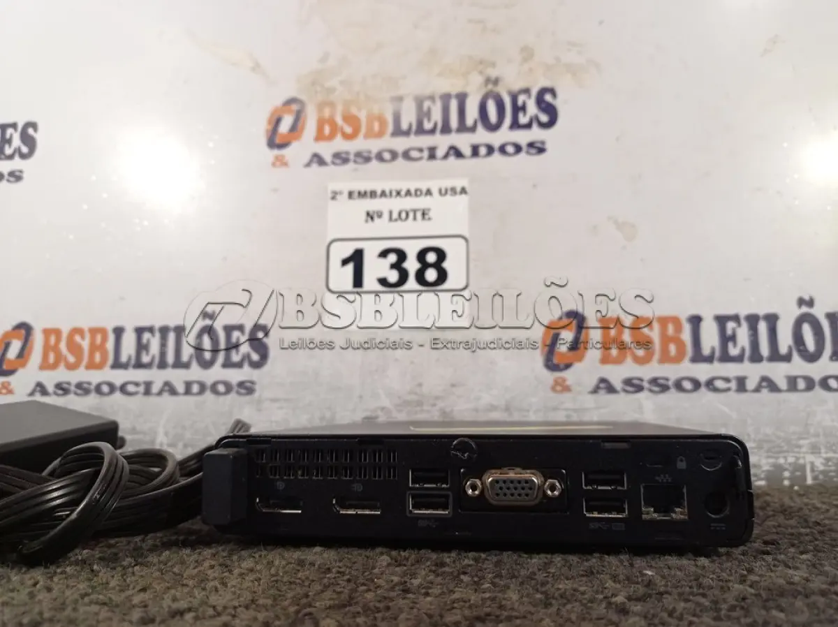 LOTE 138 - 01 CPU SEM MEMÓRIA E SEM HD COM CARREGADOR MARCA HP. (NO ESTADO) BD0867V